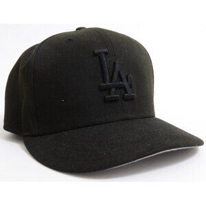 Los Angeles Dodgers New Era Black on Black 9FIFTY Team Snapback Adjustable Hat